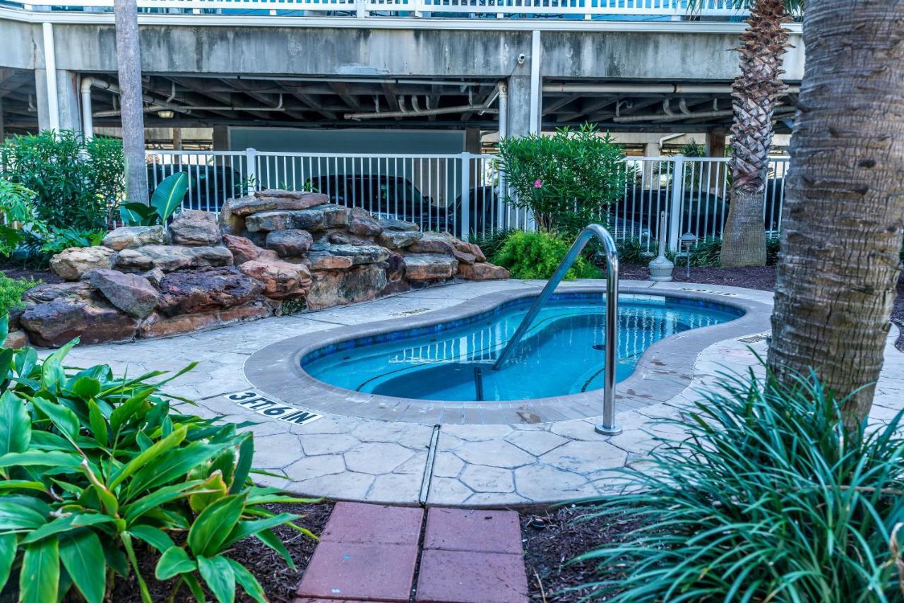 Octopus Gardens Private Boardwalk To The Beach Great Gulf Views Galveston Exterior photo